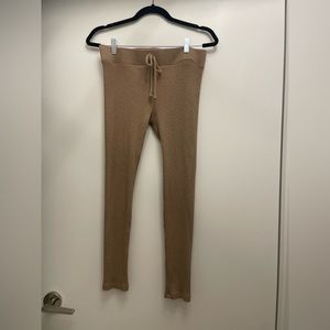 Fashion nova wanderlust leggings size XL